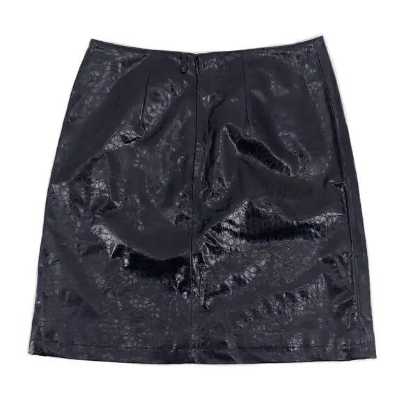 Y2k black vinyl mini skirt 2000s vintage - Picture 2 of 5